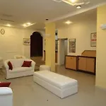 بيت شباب Marigold *