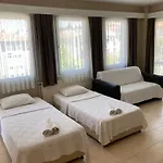 Hostel Marigold Çeşme