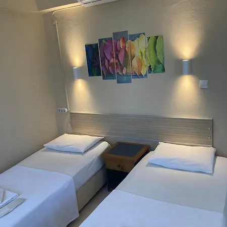 Vandrarhem Marigold Çeşme