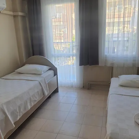 Marigold Vandrarhem Çeşme