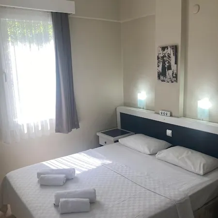 Vandrarhem Marigold Çeşme